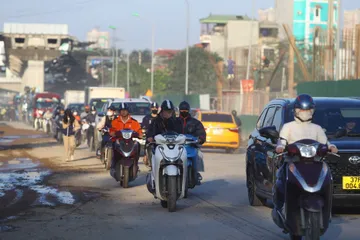 Hà Nội thông tin về mức hỗ trợ chuyển đổi sang xe điện và các điểm sạc