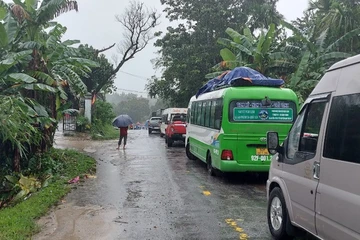 Quốc lộ 40B hư hỏng do mưa lũ, Đà Nẵng lệnh xây dựng công trình khẩn cấp