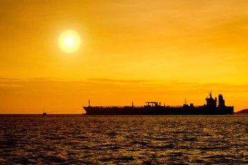 Nga sắp gửi tàu dầu thứ hai tới Cuba, tuyên bố không bỏ rơi đảo quốc này