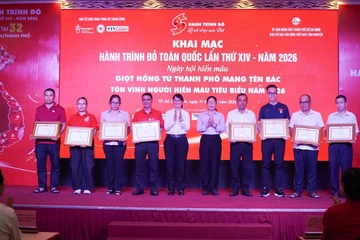 'Hành trình Đỏ' tiếp tục lan tỏa thông điệp nhân ái đến cộng đồng