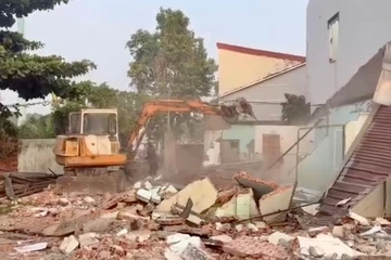 Cưỡng chế, giải tỏa mặt bằng phục vụ dự án đường ven sông khu vực trung tâm Đồng Nai