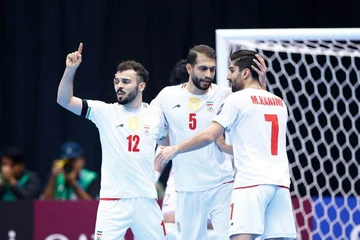 Đánh bại chủ nhà Indonesia, Iran chưa bao giờ vô địch vất vả thế này