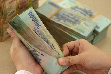 Lập hợp đồng khống lừa ngân hàng hơn 38 tỉ đồng