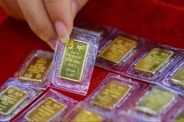 Giá vàng SJC đột ngột 'bốc hơi' gần 5 triệu đồng mỗi lượng