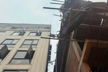 2 người phá mái tôn cứu người trong vụ cháy ở Hà Nội: Bình thường và phi thường