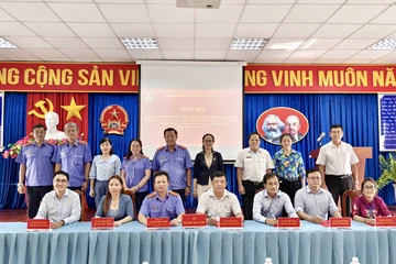 VKSND Khu vực 5 - TP.HCM ký kết Quy chế phối hợp để bảo vệ lợi ích công