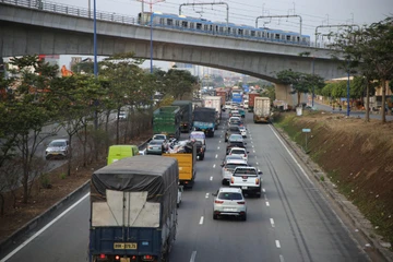 Lưu ý khi thuê xe tự lái để có kỳ nghỉ lễ an toàn, vui vẻ