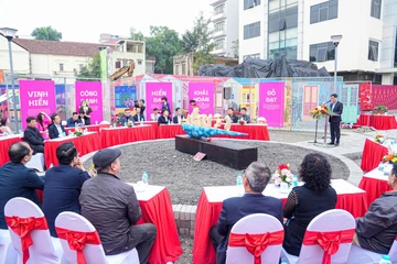 Mặt bằng chờ thi công quảng trường – công viên phía Đông hồ Hoàn Kiếm khoác 'áo mới' đón Tết