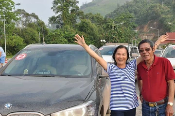 Soái ca già Caravan