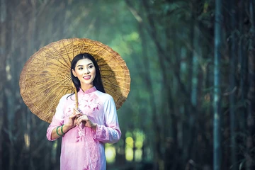 Ðộc đáo áo dài Tết năm Sửu