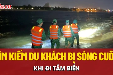 Xuyên đêm tìm kiếm du khách bị sóng cuốn mất tích tại biển Nhật Lệ