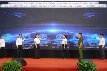 TP.HCM: Phường Diên Hồng chỉnh trang đường Đào Duy Từ, tạo diện mạo mới cho Sân vận động Thống Nhất