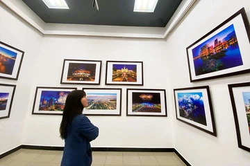 Triển lãm ảnh Mừng Đảng, Mừng Xuân và Chào mừng thành công Đại hội lần thứ XIV của Đảng