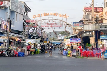Dừng hoạt động chợ đêm Phú Quốc