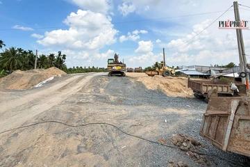 Cao tốc trục ngang đoạn qua địa bàn Cần Thơ đang gặp khó vì thiếu đá