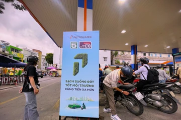 Xăng E10 bắt đầu bán đại trà, xăng A95 sắp biến mất