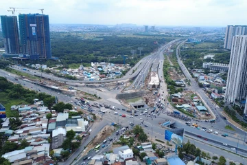 TP.HCM: Tăng cường cập nhật hướng dẫn giao thông tại các nút giao mới