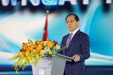 Phó Thủ tướng: Đưa thương hiệu Petrolimex tham gia sâu hơn vào chuỗi cung ứng khu vực