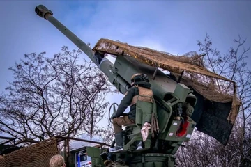 Chiến sự Nga-Ukraine 11-1: Ukraine tập kích kho dầu Nga; Chung cư tại Nga bị tấn công, nhiều người bị thương 