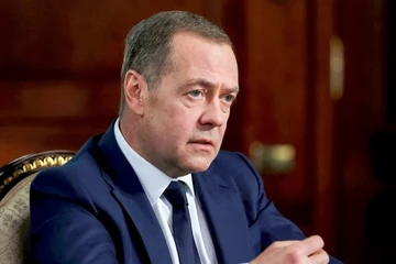Ông Medvedev cảnh báo nguy cơ Thế chiến III
