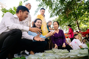 TP.HCM: Nhiều hoạt động chăm lo Tết cho người khó khăn