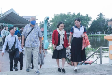 Long An khai thác tour du lịch trên sông