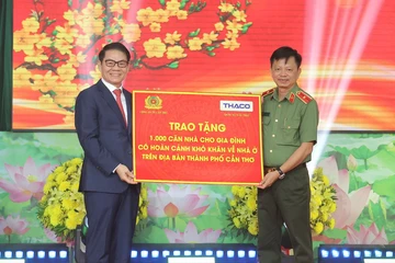 Công an TP Cần Thơ vận động trao tặng nhà cho 1.000 hộ dân trước thềm năm mới