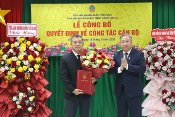 Ông Huỳnh Xuân Long giữ chức Chánh án TAND Vĩnh Long