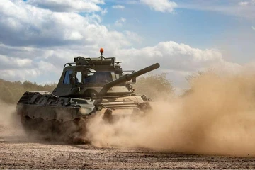 Không phải xe tăng phương Tây, đâu mới là thứ giúp Ukraine xuyên qua bãi mìn dày đặc của Nga?