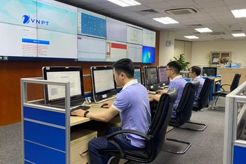 Nhà mạng làm gì để tránh nghẽn mạng dịp Tết?