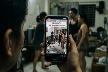 Livestream "bắt quả tang ngoại tình trên Facebook", có vi phạm pháp luật?