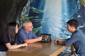 Giải mã hang động có thác nước đổ xuống sâu 350m ở Phong Nha – Kẻ Bàng