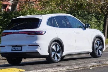 Vì sao chiếc xe Trung Quốc này tự tin bán giá hơn 1 tỉ đồng?