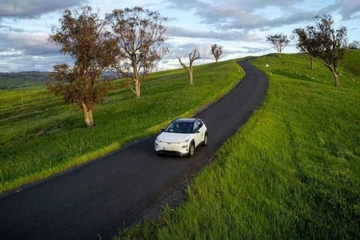 Vì sao giá ô tô điện từ 1 tỉ đồng ở nước này rớt xuống 600 triệu đồng?