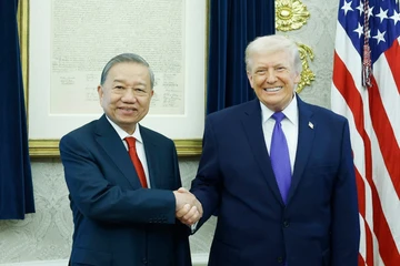 Gặp Tổng Bí thư Tô Lâm, Tổng thống Donald Trump cho biết sẽ sớm thăm Việt Nam