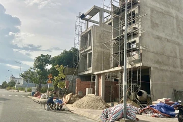 TP.HCM biệt phái cán bộ về các xã, phường để đảm bảo trật tự xây dựng 