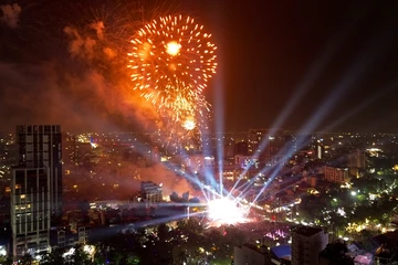 Người Hải Phòng, Quảng Ninh hào hứng đón thời khắc giao thừa