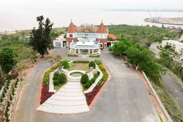 Từ lâu đài bỏ hoang đến dự án 2.100 tỉ: Casino Đồ Sơn sắp 'thay áo' sau nhiều năm xuống cấp