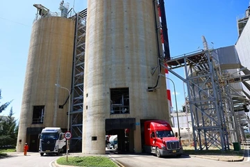 Tro xỉ bằng 0 và cú rẽ bất ngờ của Trung tâm Điện lực Vĩnh Tân