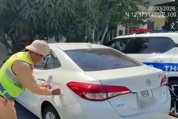 Xe hết hạn đăng kiểm đi trên cao tốc bị phạt 27 triệu, giam xe 7 ngày