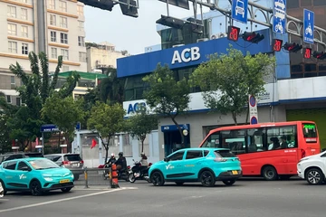 Những 'ông lớn' taxi Việt Nam và cuộc cách mạng xanh