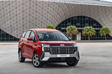 Hyundai tung chương trình ưu đãi sâu, giảm giá bán lên đến 220 triệu đồng