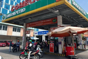 Thương mại dịch vụ TP.HCM tăng trưởng ấn tượng