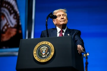 Ông Trump tuyên bố tình trạng khẩn cấp quốc gia để bảo vệ tiền từ dầu mỏ Venezuela