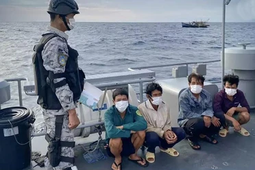 Xóa nạn đánh bắt cá trái phép - Bài 1: 'Trộm cắp' trên biển và những hiểm họa khôn lường