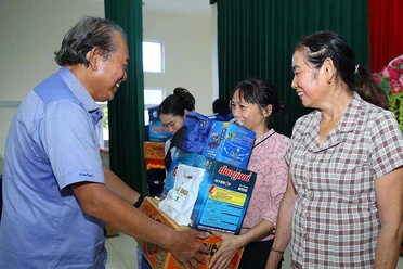 Ngư dân Quảng Trị: Vững tâm hơn để vươn khơi 