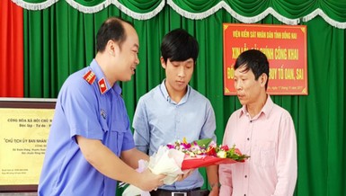 Bị bắt oan, không ai chăm lúa, viện kiểm sát phải bồi thường