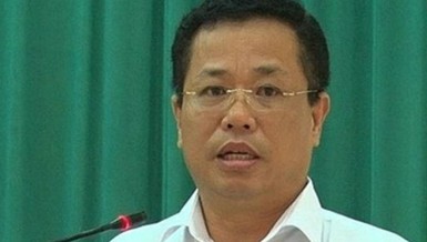 Vì sao cựu bí thư Bến Cát và giám đốc ngân hàng bị bắt?