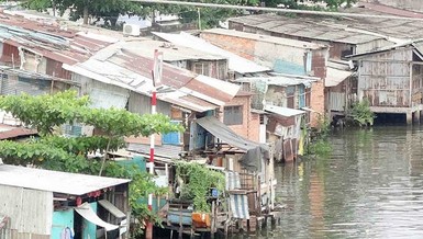Giải tỏa, di dời: Mừng và lo