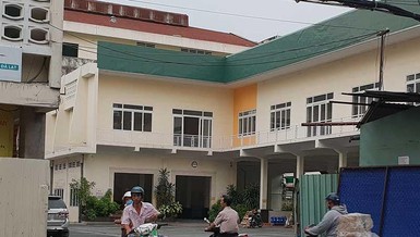 Thu hồi đất vàng để làm trường học